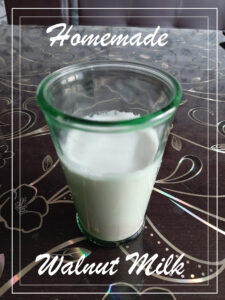 How to make homemade walnut milk